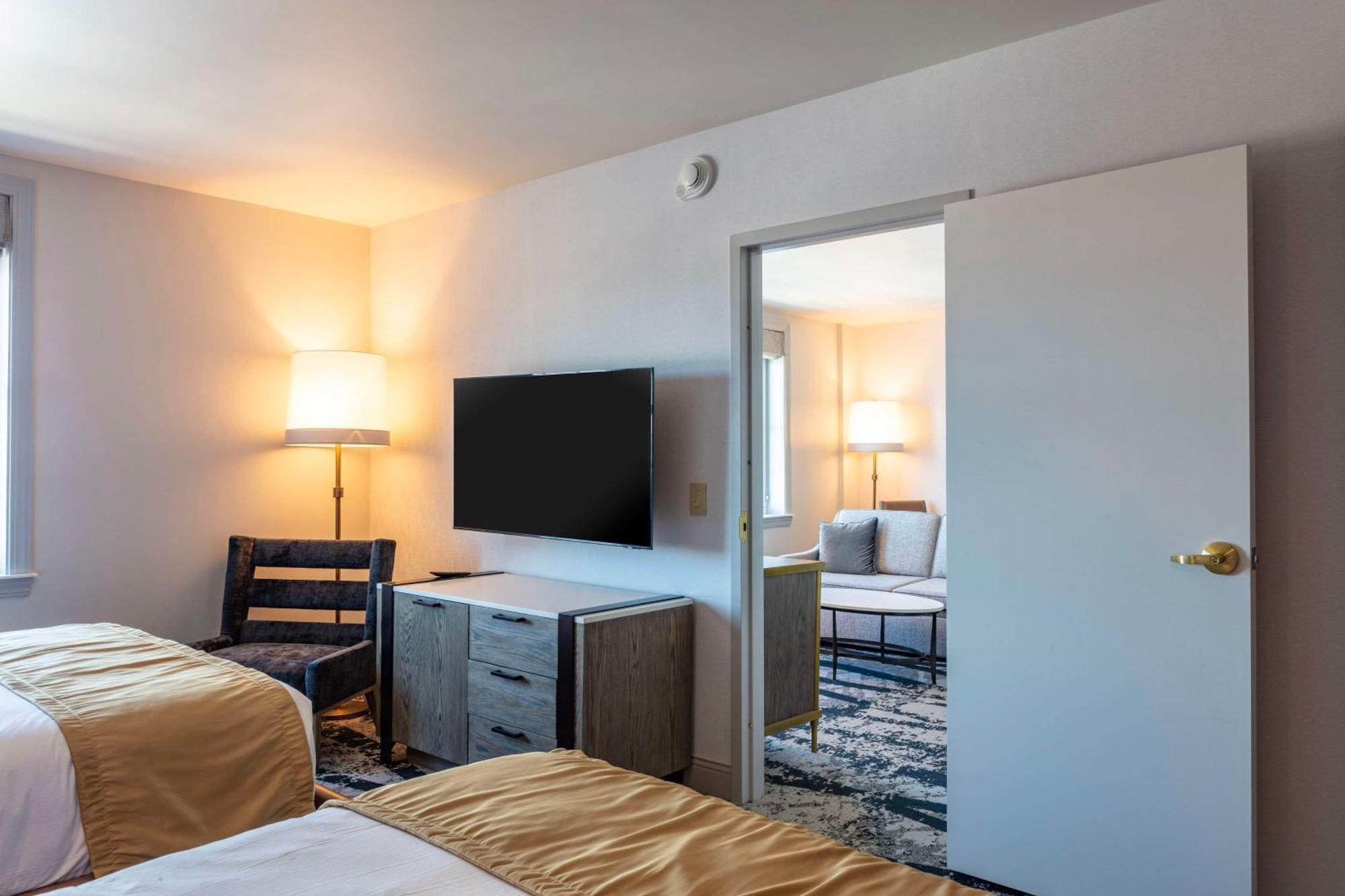 The Yorktowne Hotel, Tapestry Collection By Hilton Esterno foto